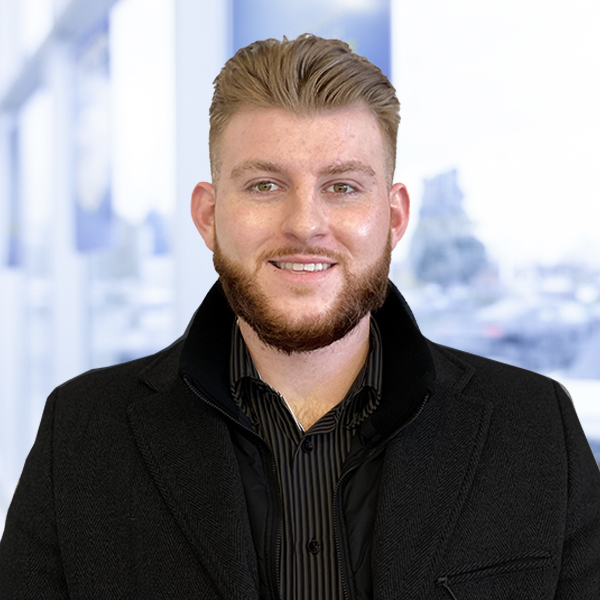 Nicholas Cherry : Sales and Leasing Consultant