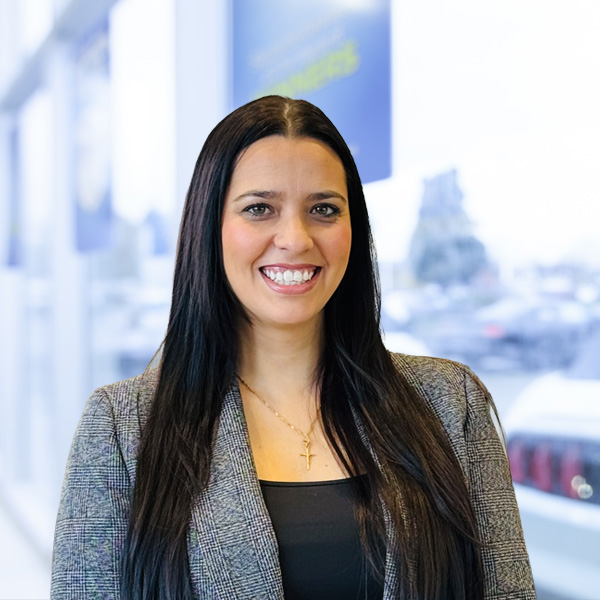 Claudia Santos Financial Services Manager